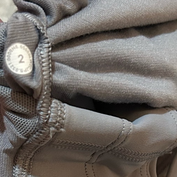 Lululemon Energy Longline Bra Activewear Yoga Running Sports Bra - Picture 9 of 9